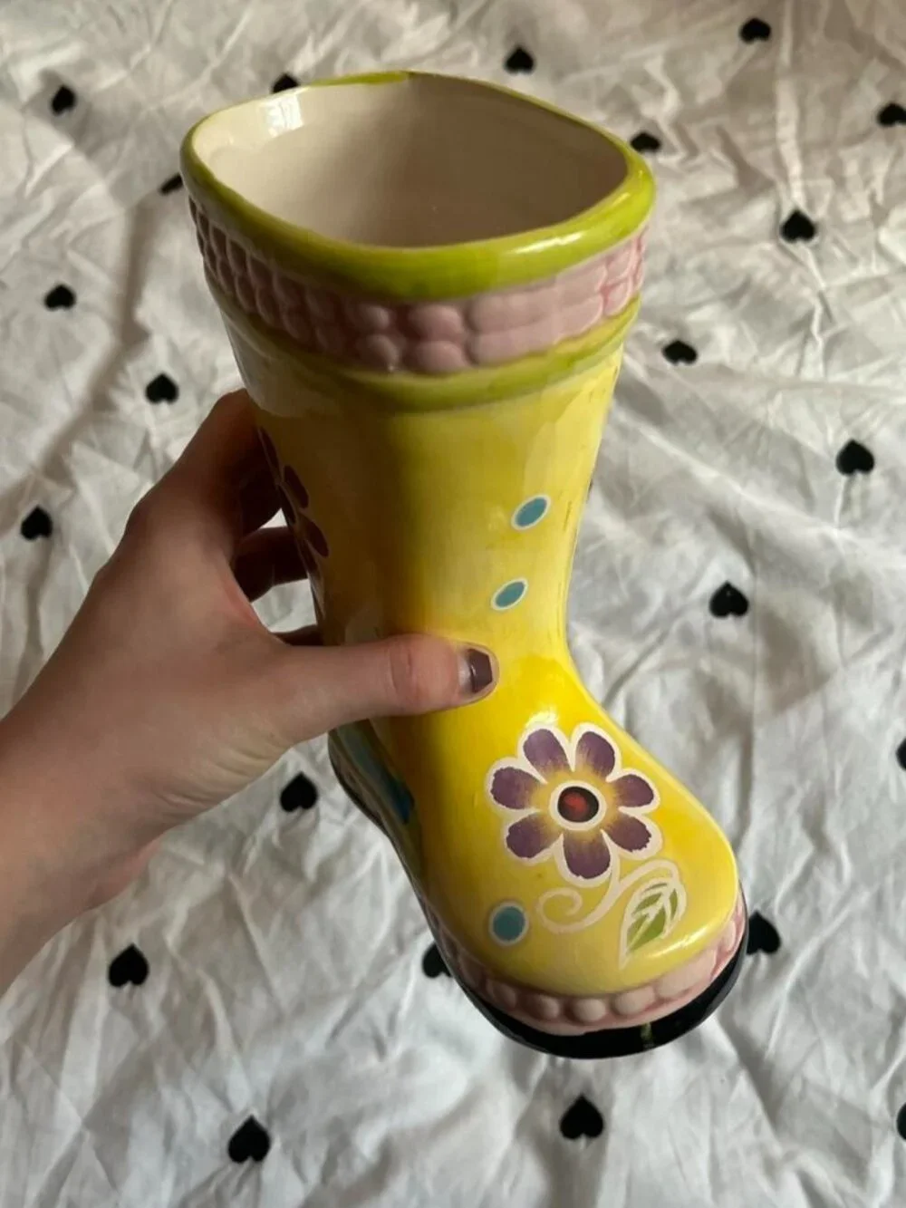 N/A yellow ceramic